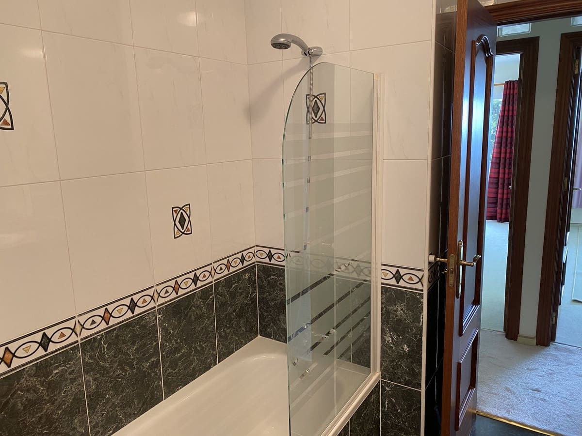 4 quarto Moradia para venda em Mijas com piscina - 985 000 € (Ref: 9400332)
