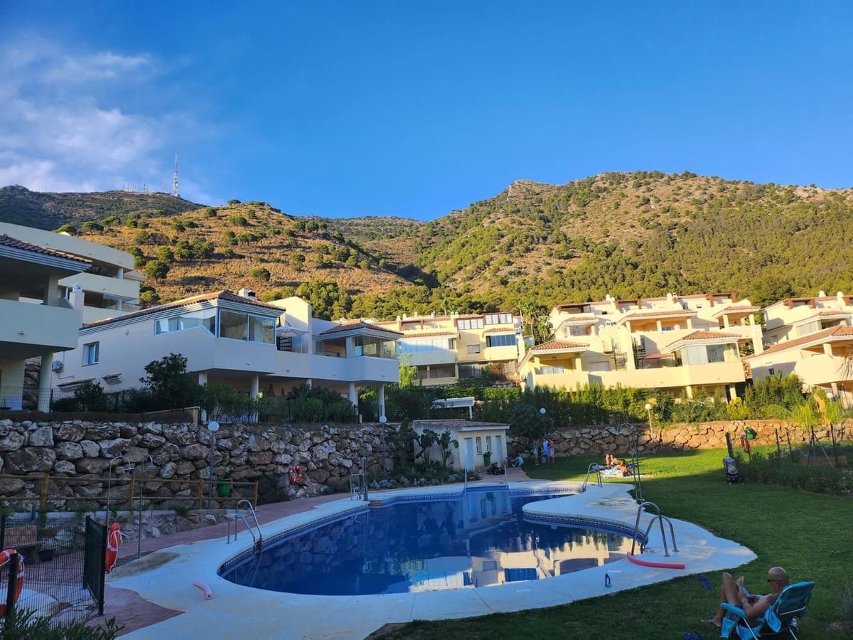 3 quarto Apartamento para venda em Mijas com piscina - 465 000 € (Ref: 9406178)