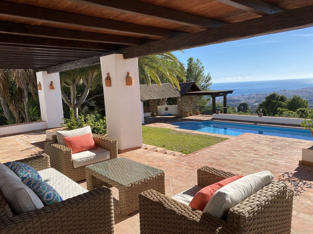4 camera da letto Villa in vendita in Mijas con piscina - 1.750.000 € (Rif: 9410474)