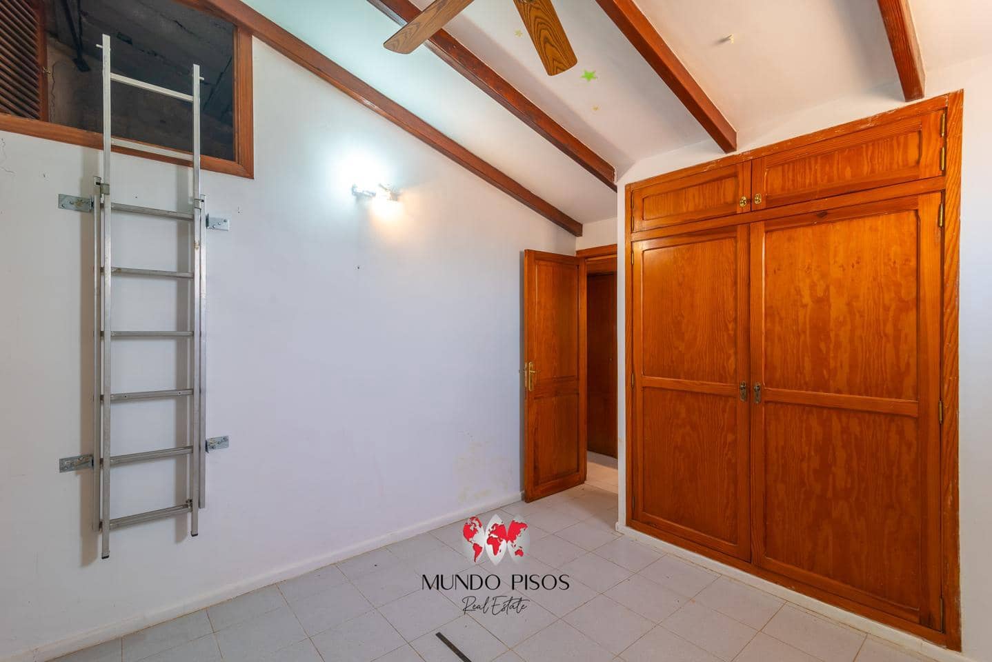 1 slaapkamer Villa te koop in Genova - € 389.000 (Ref: 10019688)