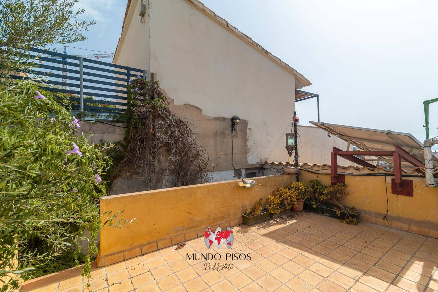 1 slaapkamer Villa te koop in Genova - € 389.000 (Ref: 10019688)