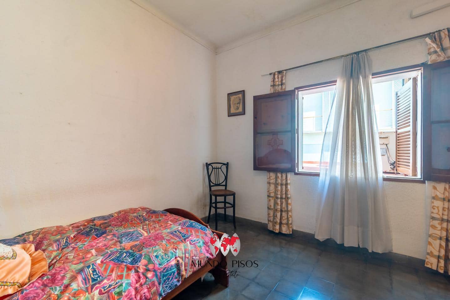3 bedroom Flat for sale in Palma de Mallorca with garage - € 900,000 (Ref: 10021690)