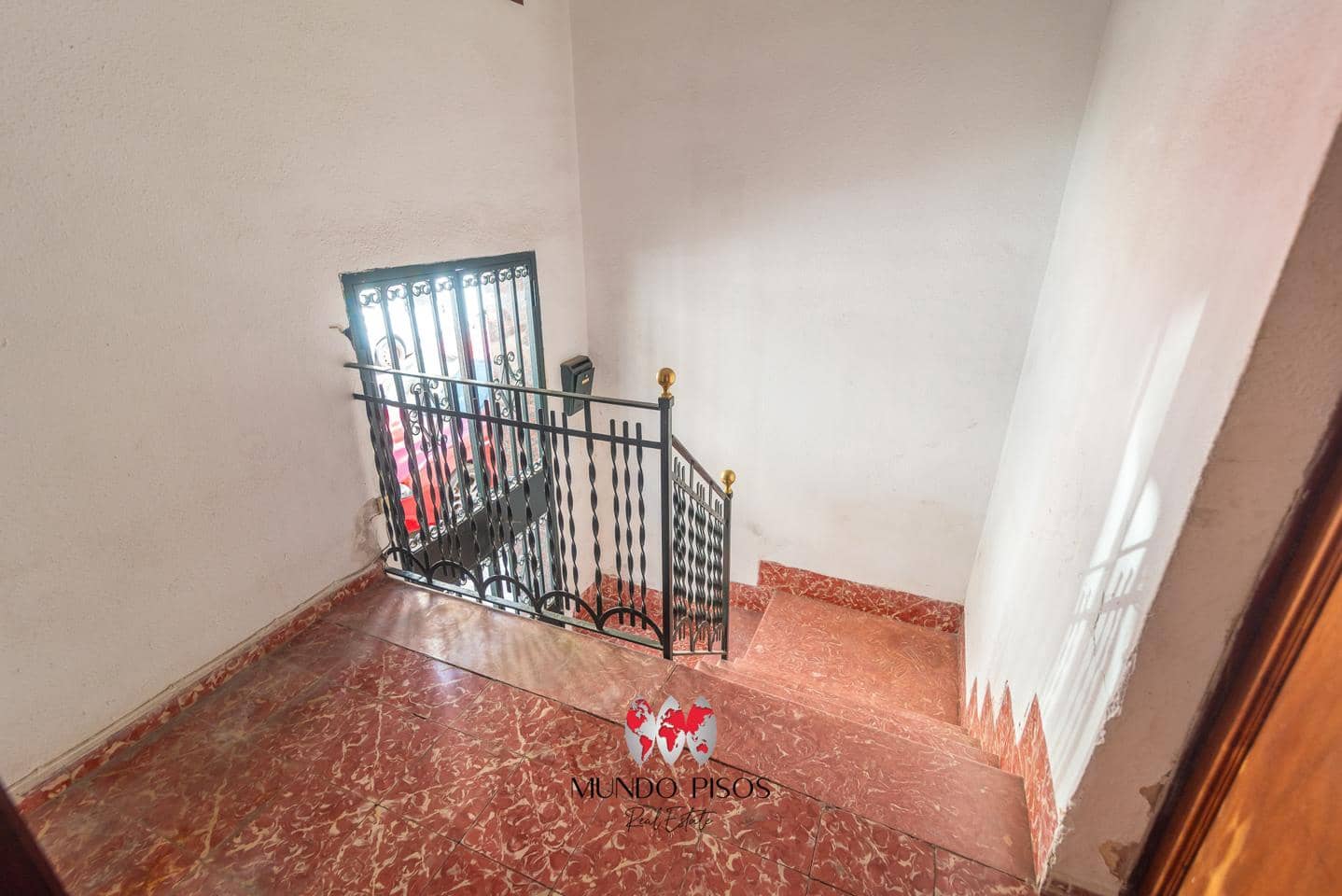 3 bedroom Flat for sale in Palma de Mallorca with garage - € 900,000 (Ref: 10021690)