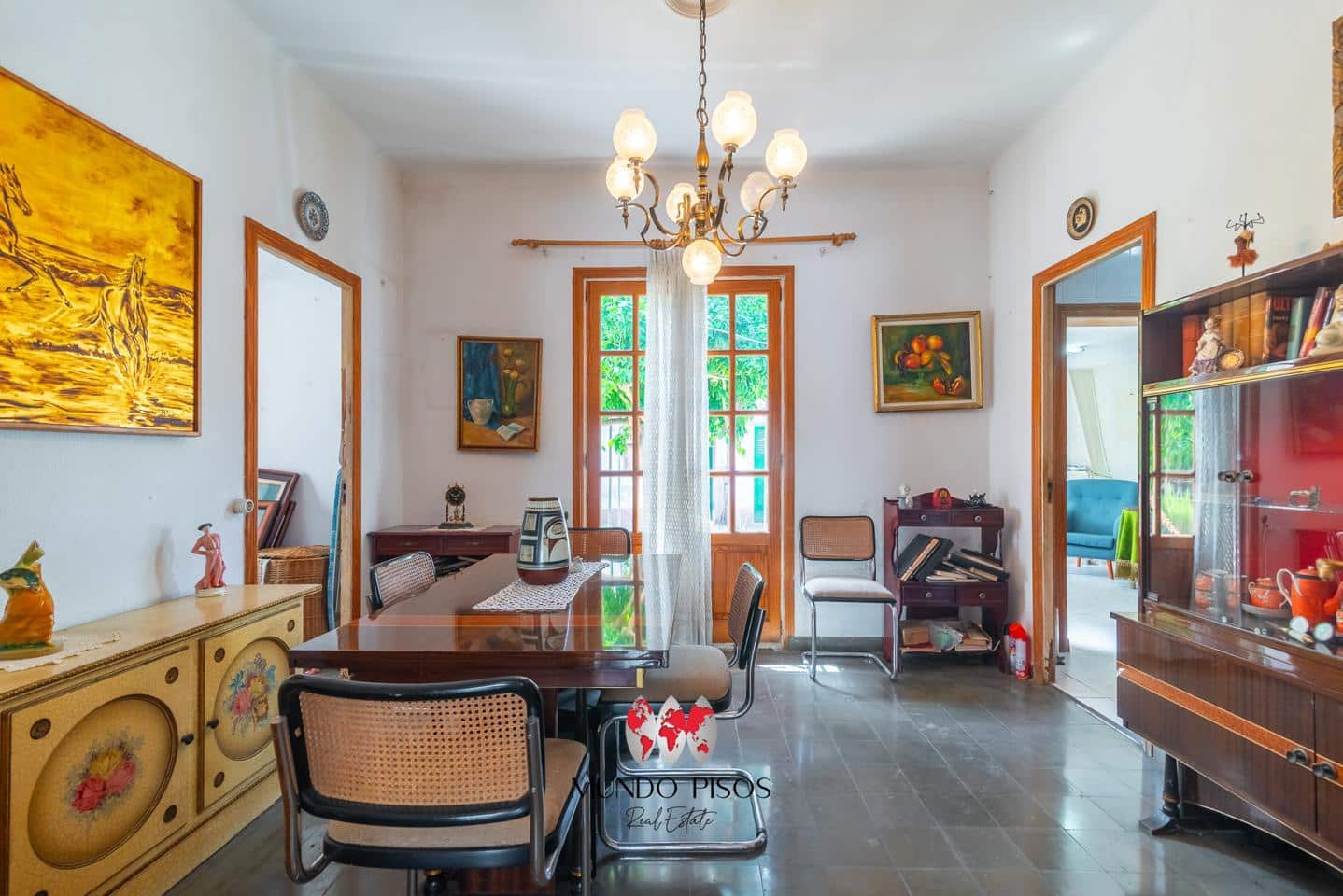 3 bedroom Flat for sale in Palma de Mallorca with garage - € 900,000 (Ref: 10021690)