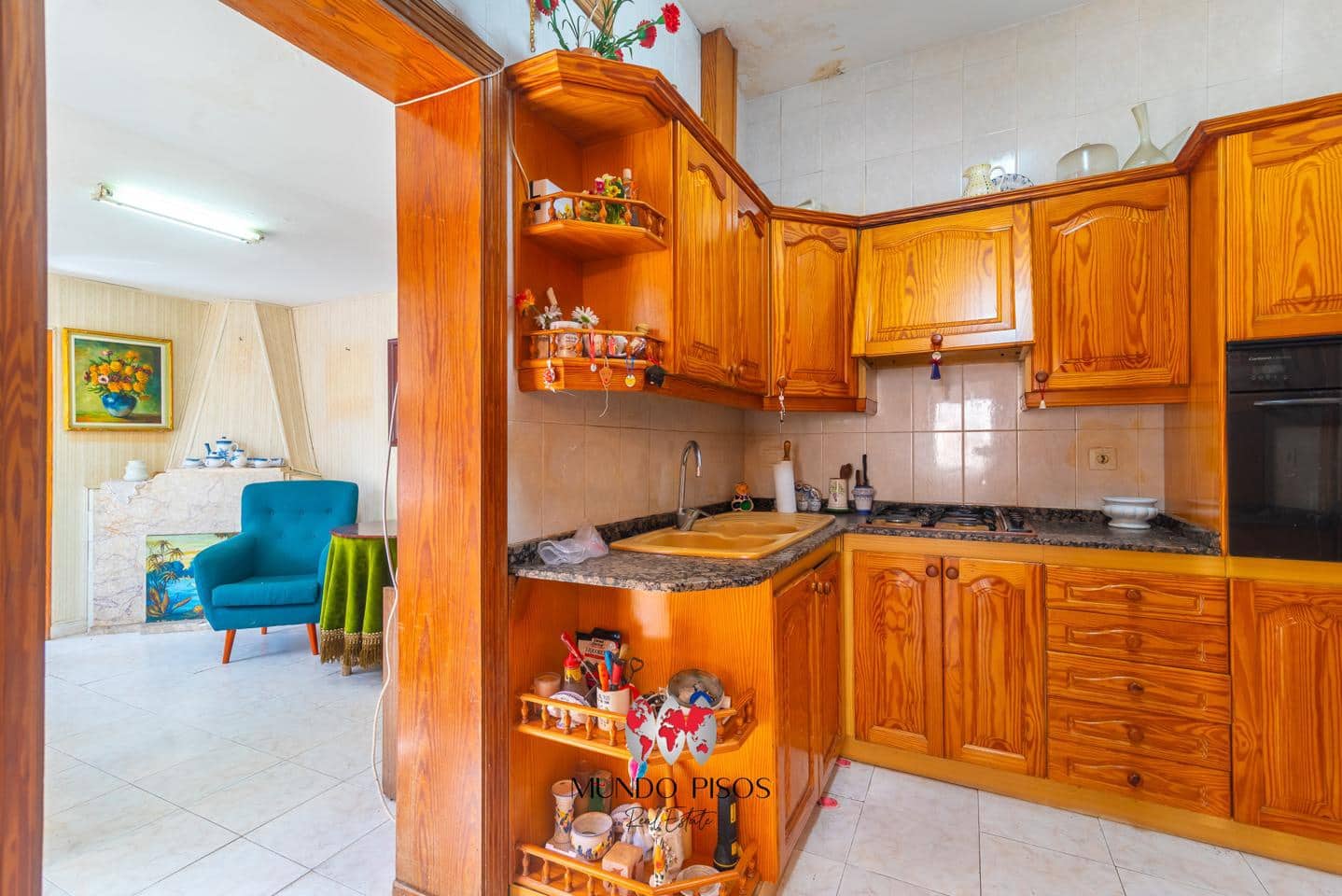 3 bedroom Flat for sale in Palma de Mallorca with garage - € 900,000 (Ref: 10021690)