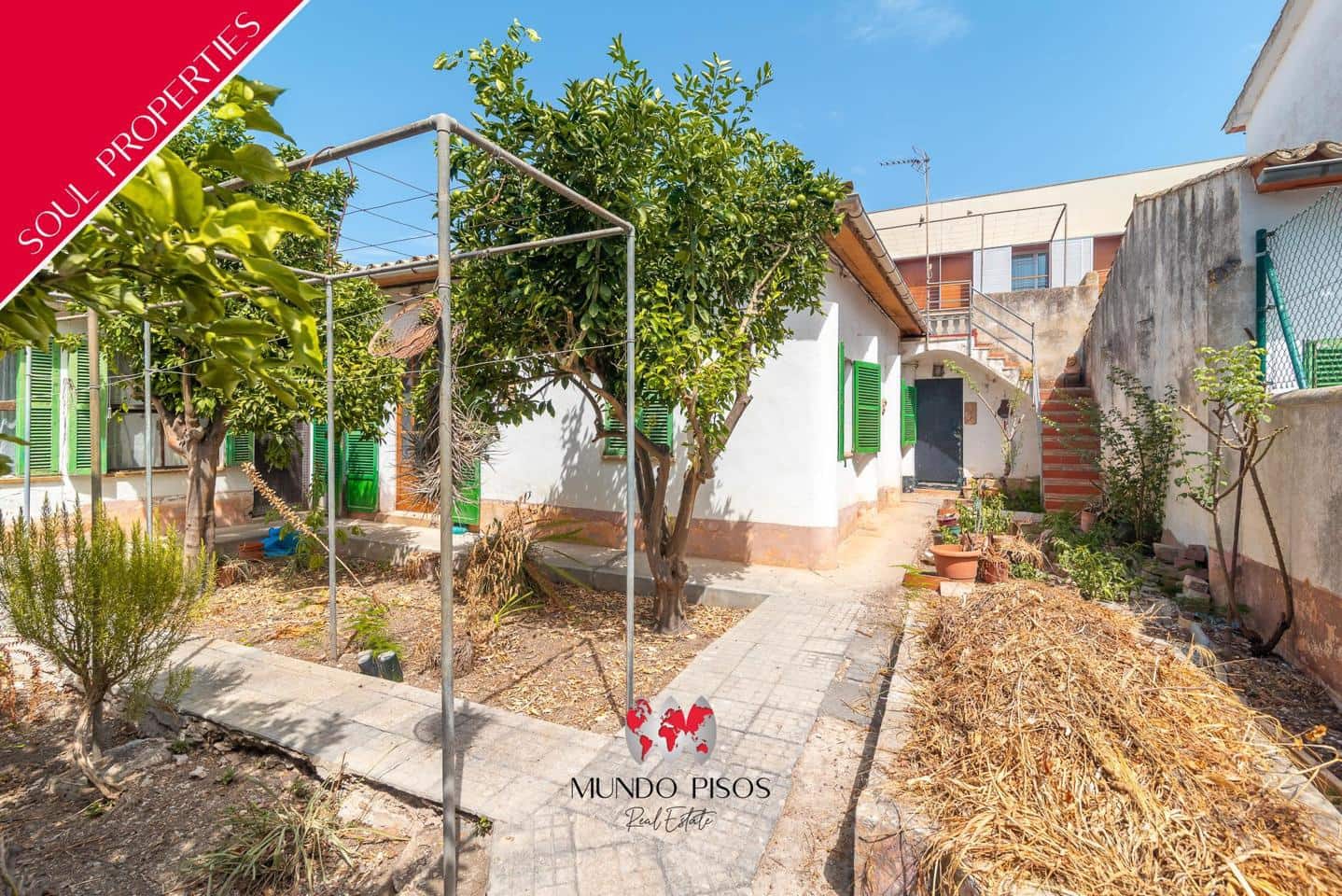 3 bedroom Flat for sale in Palma de Mallorca with garage - € 900,000 (Ref: 10021690)