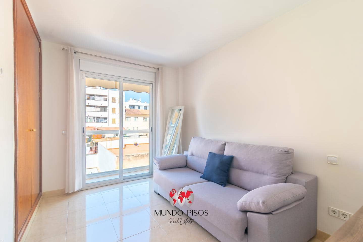 2 slaapkamer Flat te koop in Palma de Mallorca met garage - € 379.000 (Ref: 10021691)