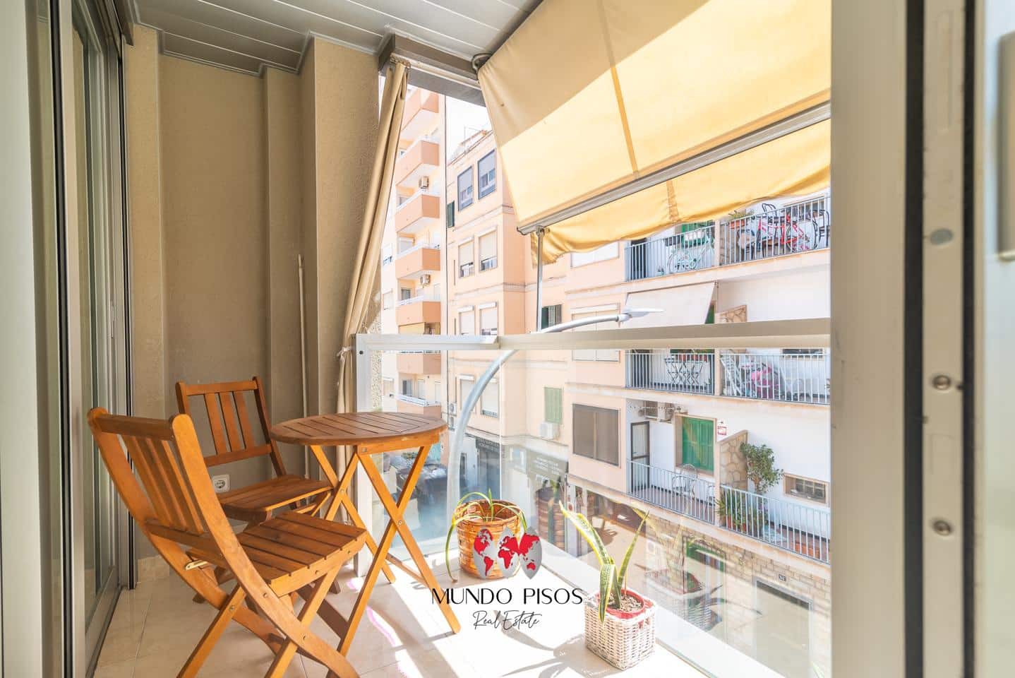 2 slaapkamer Flat te koop in Palma de Mallorca met garage - € 379.000 (Ref: 10021691)