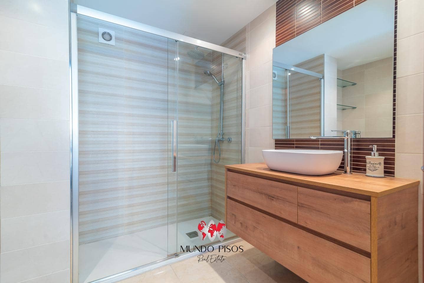 2 slaapkamer Flat te koop in Palma de Mallorca met garage - € 379.000 (Ref: 10021691)