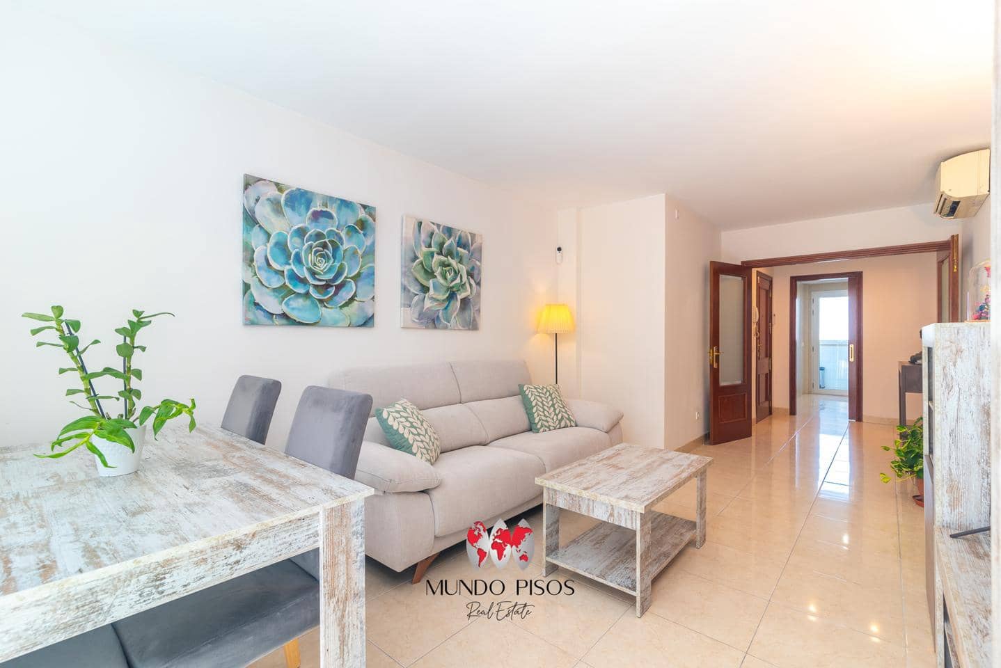 2 slaapkamer Flat te koop in Palma de Mallorca met garage - € 379.000 (Ref: 10021691)