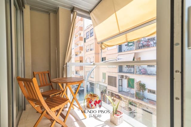 2 slaapkamer Flat te koop in Plaça de Toros, Palma de Mallorca met garage - € 379.000 (Ref: 10021691)