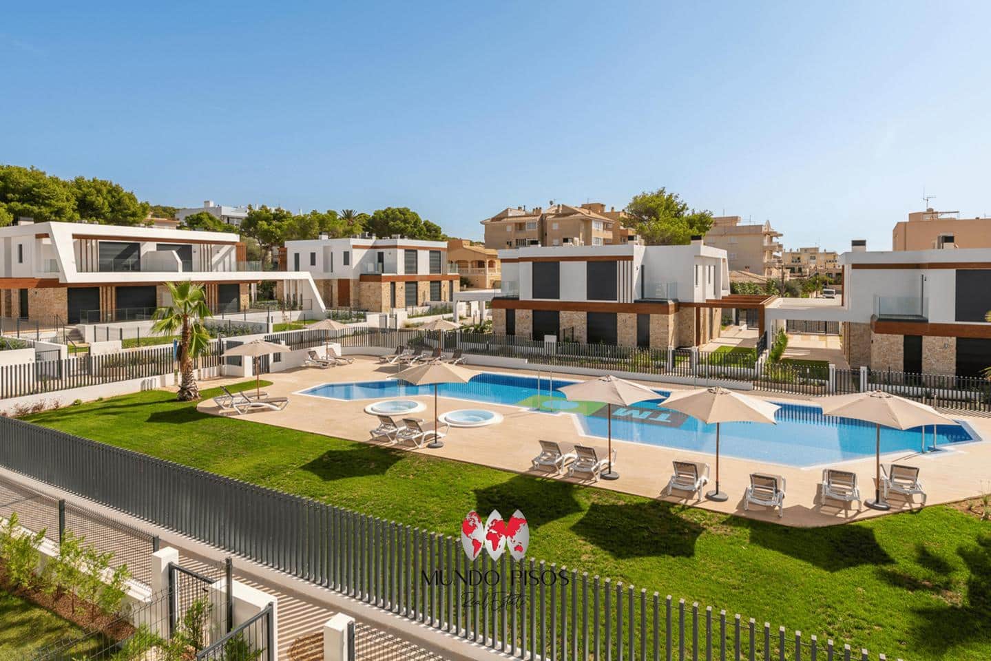 3 Zimmer Villa zu verkaufen in Cala Ratjada mit Pool Garage - 1.084.000 € (Ref: 10117470)