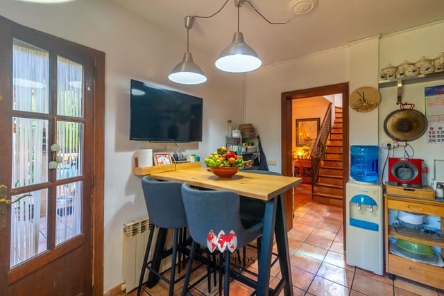 3 sovrum Villa till salu i Santa Ponsa, Calvià med garage - 1 200 000 € (Ref: 10170161)