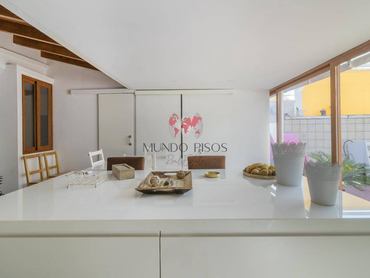 4 soveværelse Villa til salg i Palma de Mallorca med garage - € 645.000 (Ref: 7734822)