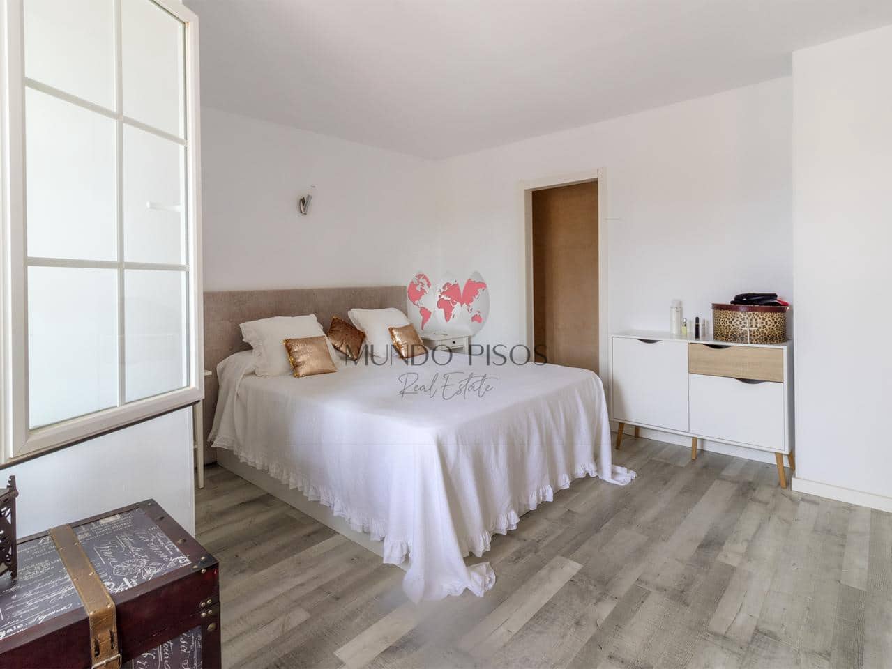 4 soveværelse Villa til salg i Palma de Mallorca med garage - € 645.000 (Ref: 7734822)