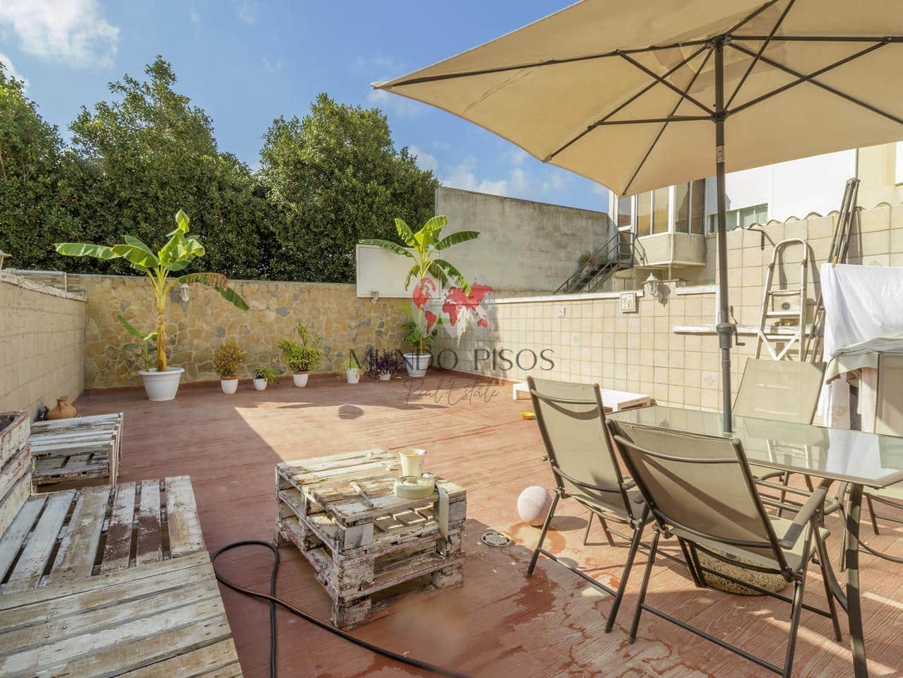 4 soveværelse Villa til salg i Palma de Mallorca med garage - € 699.000 (Ref: 7734822)