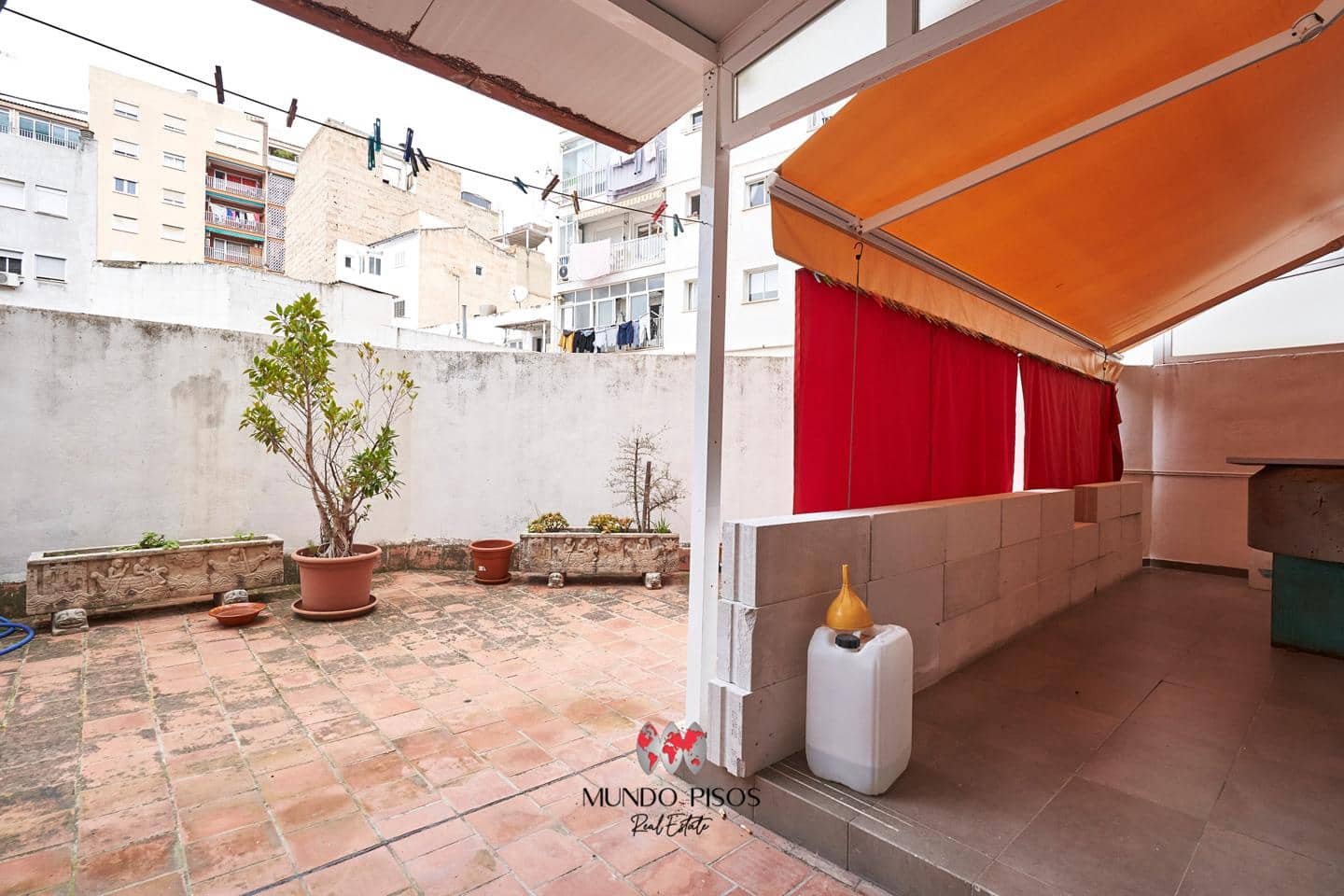 1 soveværelse Virksomhed til salg i Palma de Mallorca med garage - € 315.000 (Ref: 8141115)