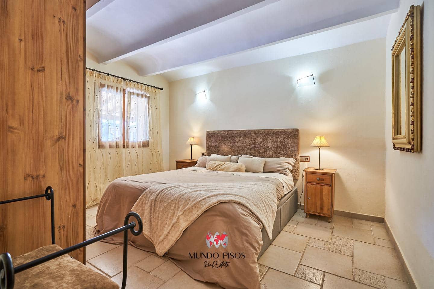 4 soveværelse Villa til salg i Calvia med swimmingpool garage - € 2.250.000 (Ref: 8171717)