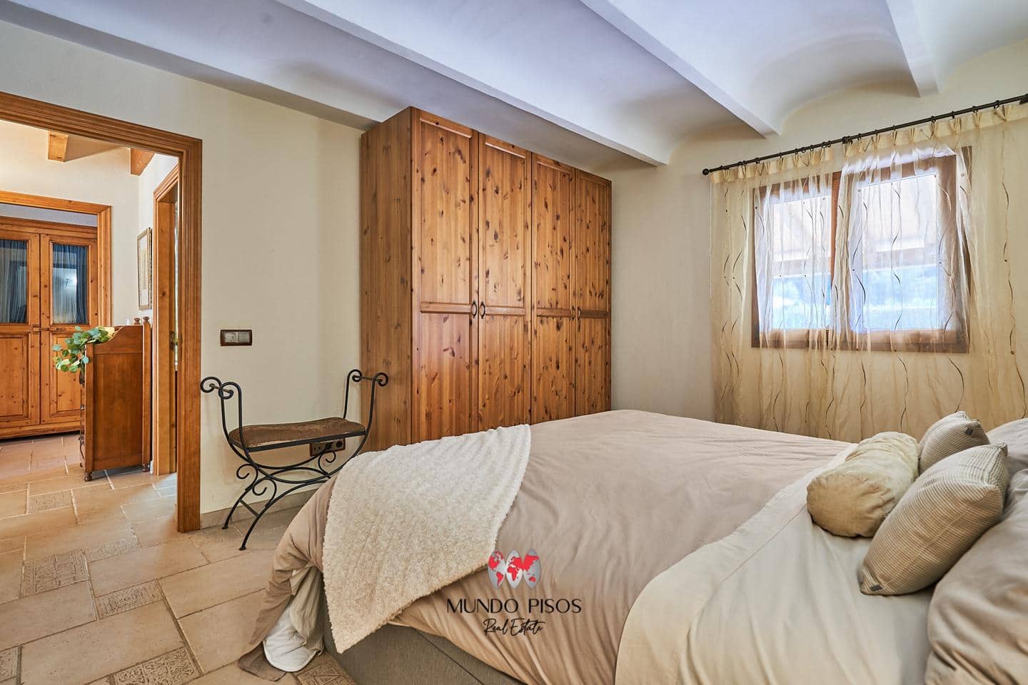 4 soveværelse Villa til salg i Calvia med swimmingpool garage - € 2.250.000 (Ref: 8171717)