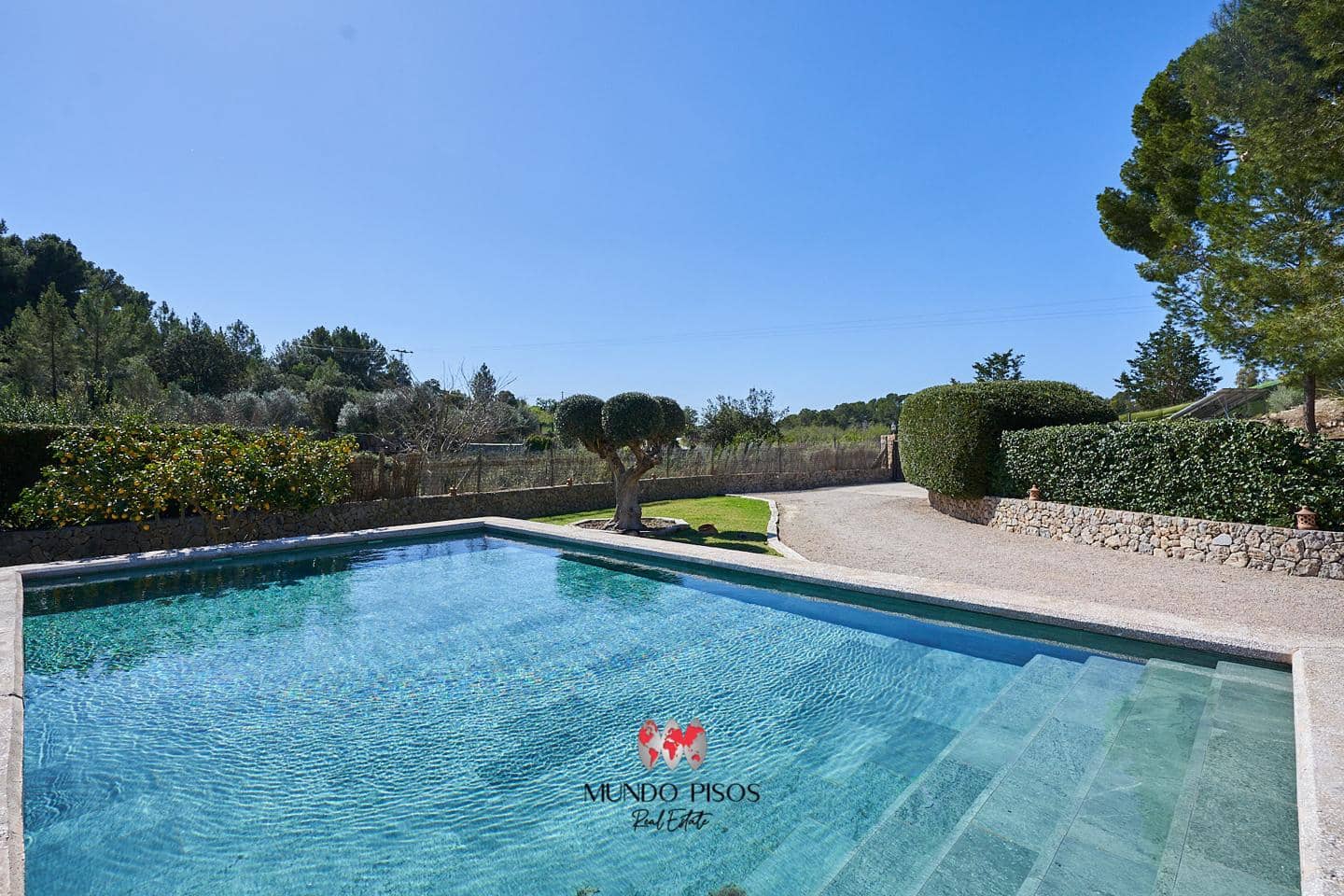 4 soveværelse Villa til salg i Calvia med swimmingpool garage - € 2.250.000 (Ref: 8171717)