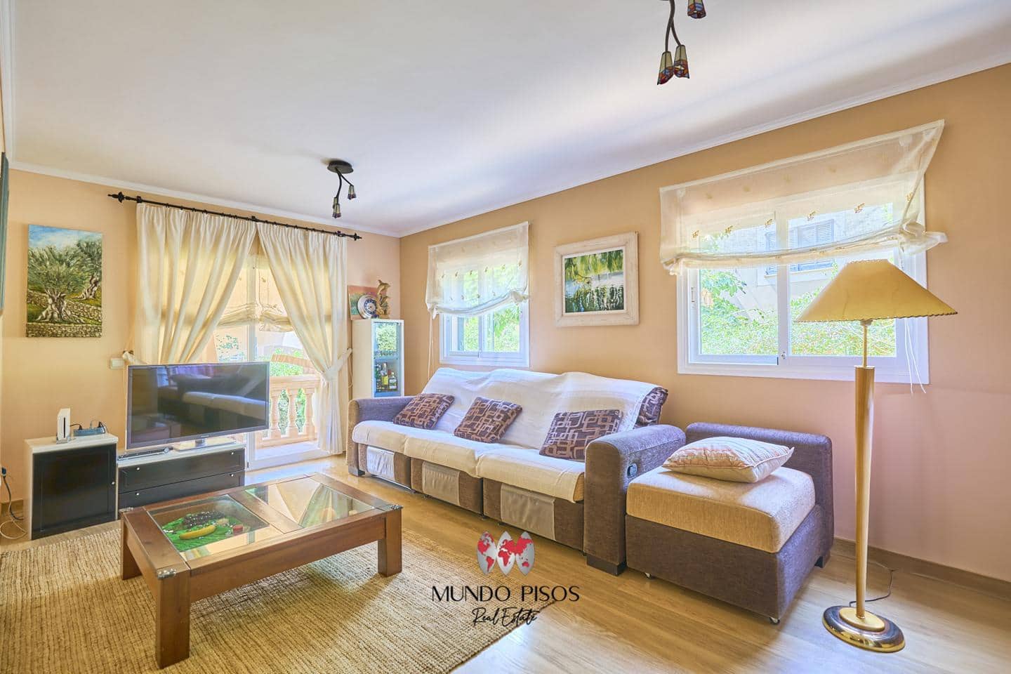 5 bedroom Villa for sale in Palma de Mallorca with garage - € 790,000 (Ref: 8482454)