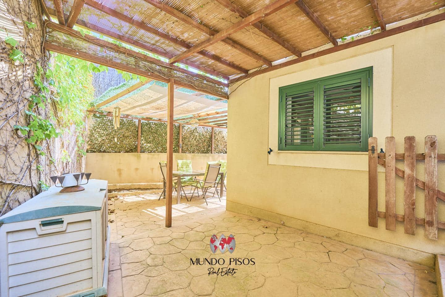 5 bedroom Villa for sale in Palma de Mallorca with garage - € 790,000 (Ref: 8482454)