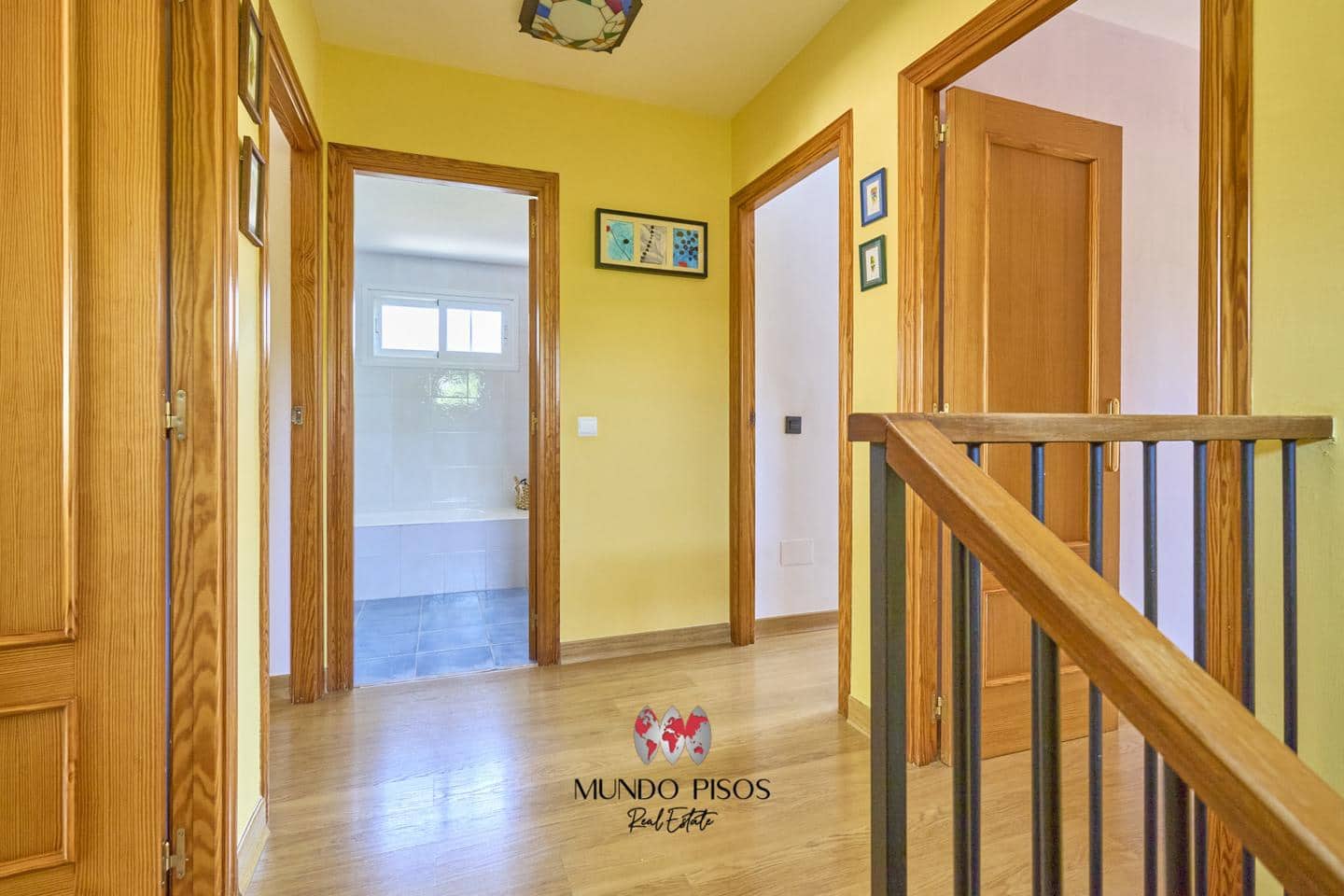 5 bedroom Villa for sale in Palma de Mallorca with garage - € 790,000 (Ref: 8482454)