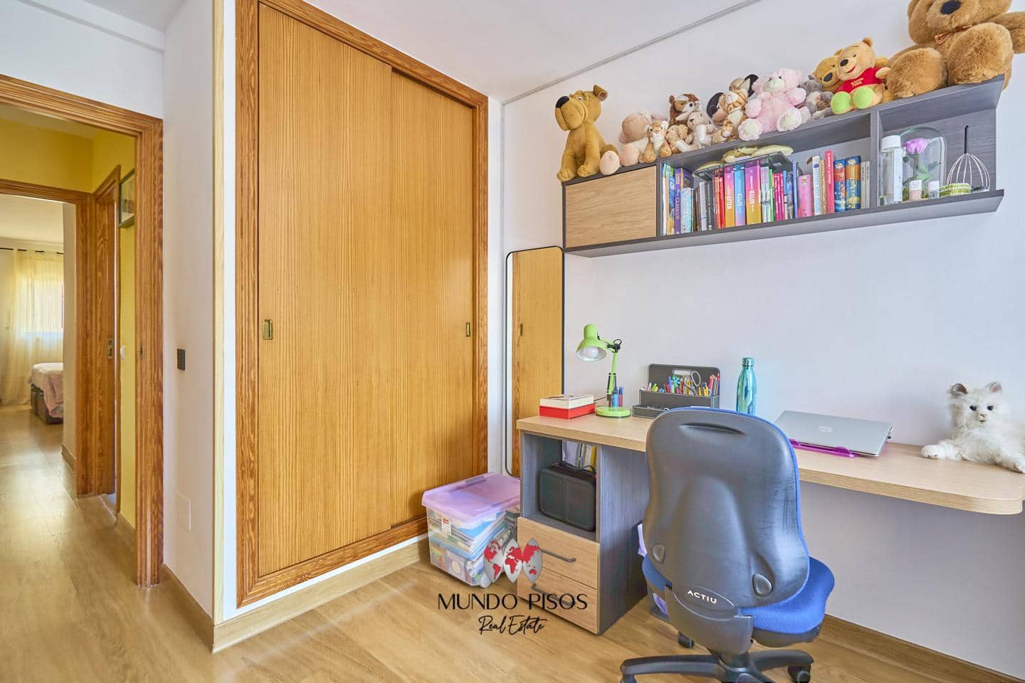 5 bedroom Villa for sale in Palma de Mallorca with garage - € 790,000 (Ref: 8482454)