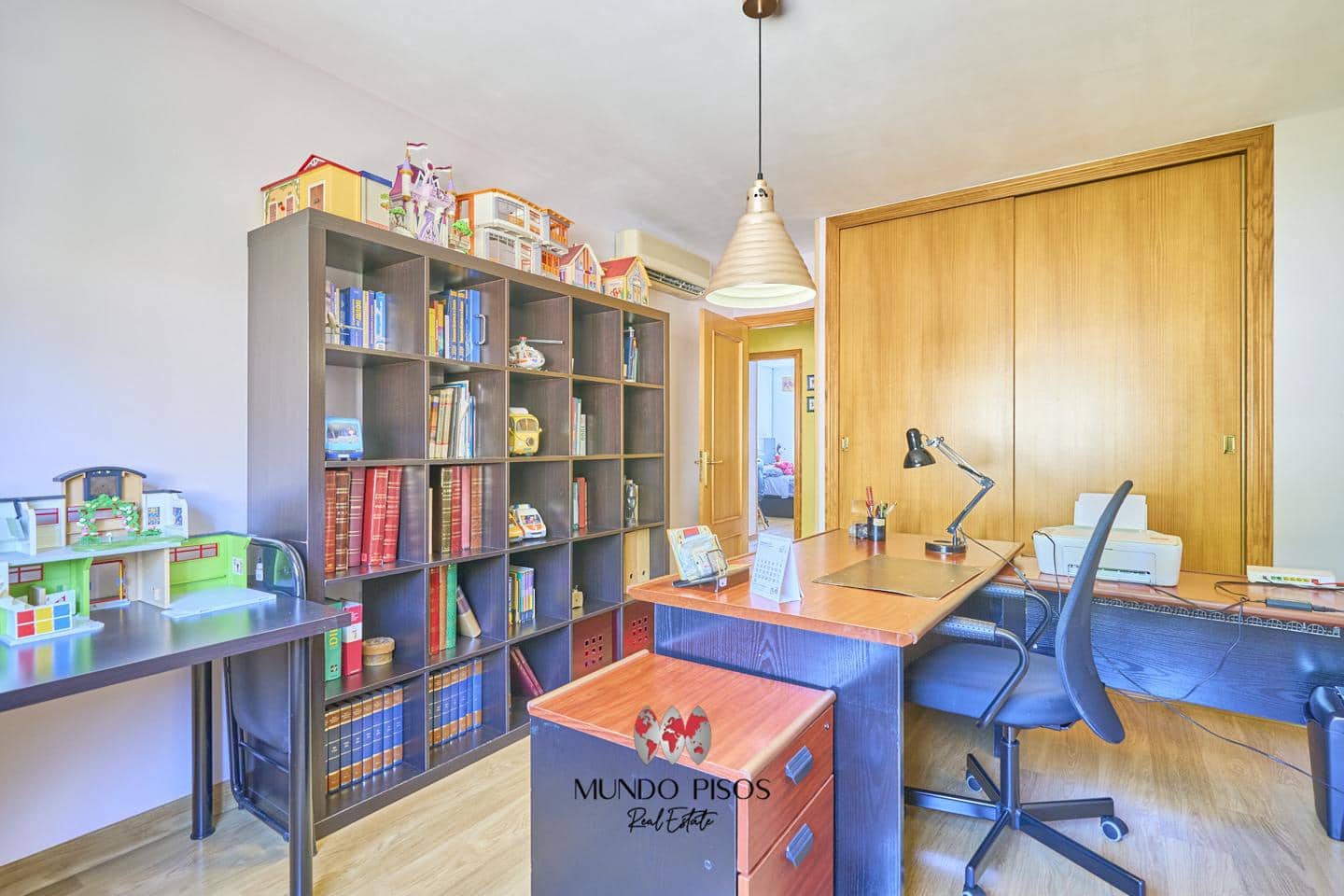 5 bedroom Villa for sale in Palma de Mallorca with garage - € 790,000 (Ref: 8482454)