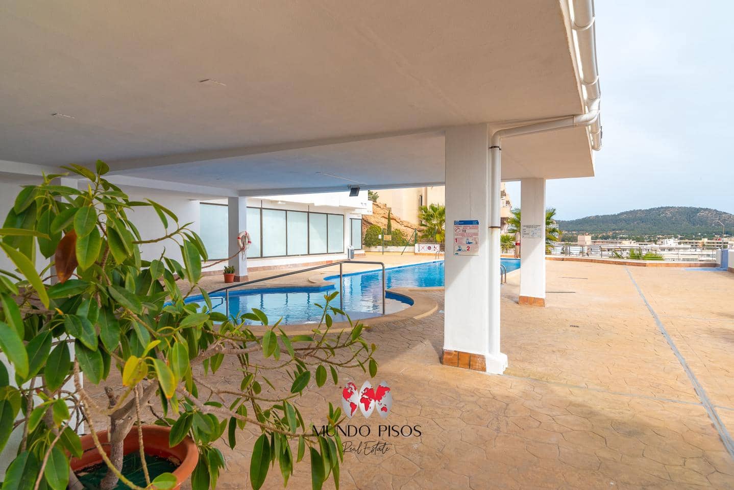 3 slaapkamer Flat te koop in Santa Ponsa met zwembad - € 419.000 (Ref: 8936150)