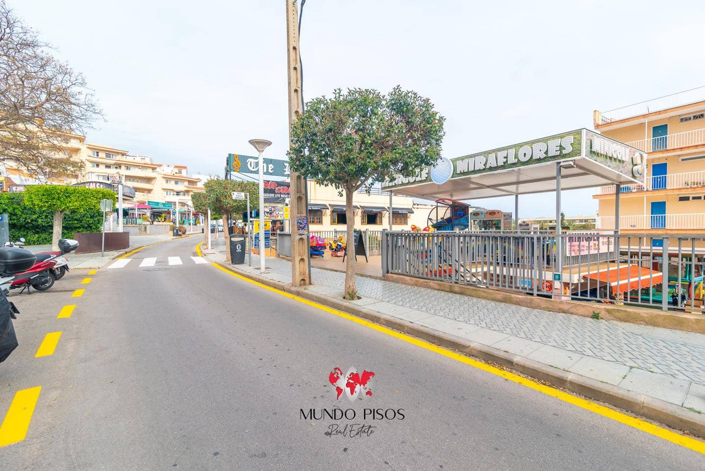 3 slaapkamer Flat te koop in Santa Ponsa met zwembad - € 419.000 (Ref: 8936150)