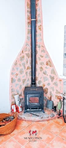 2 bedroom Finca/Country House for sale in Sencelles with garage - € 490,000 (Ref: 8977563)