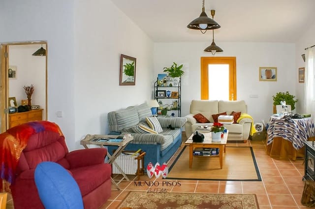 2 bedroom Finca/Country House for sale in Sencelles with garage - € 490,000 (Ref: 8977563)