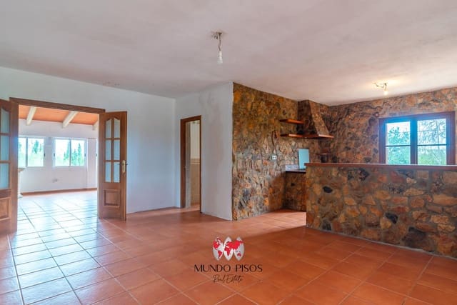 5 bedroom Finca/Country House for sale in Cala Llombards, Santanyí with garage - € 1,500,000 (Ref: 8988857)