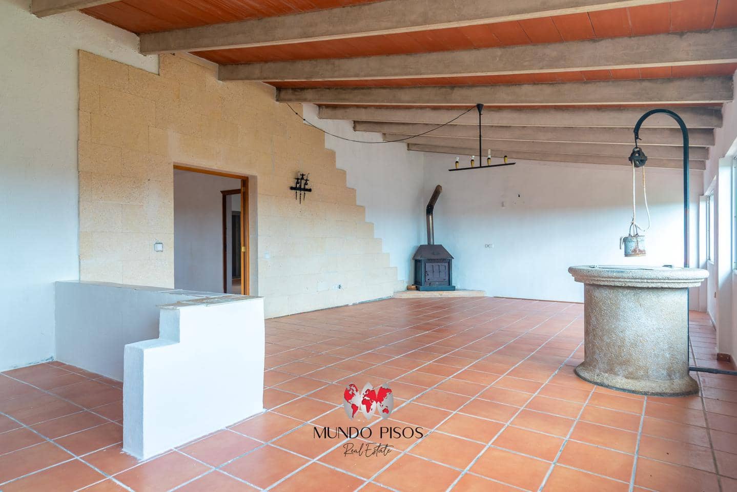 5 soveværelse Finca/Landehus til salg i Cala Llombards med garage - € 1.500.000 (Ref: 8988857)