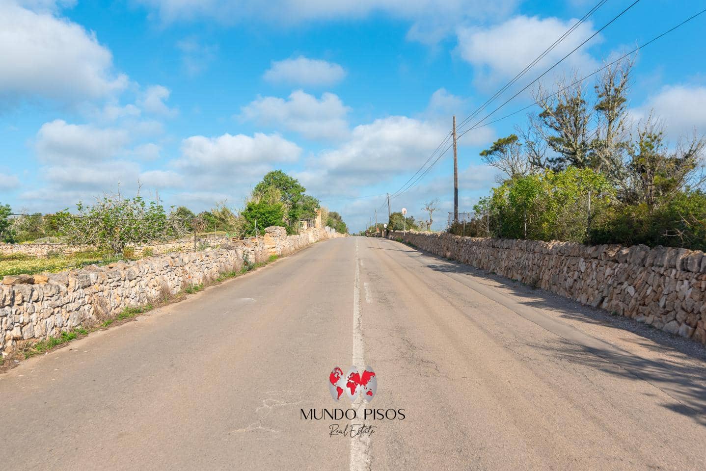 5 soveværelse Finca/Landehus til salg i Cala Llombards med garage - € 1.500.000 (Ref: 8988857)