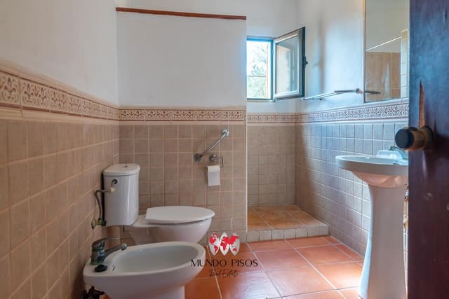 5 bedroom Finca/Country House for sale in Cala Llombards, Santanyí with garage - € 1,500,000 (Ref: 8988857)