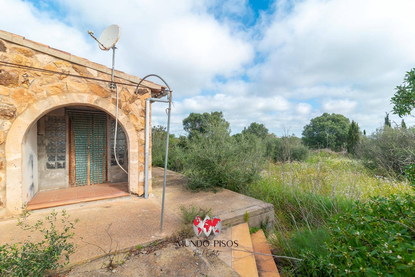 5 soveværelse Finca/Landehus til salg i Cala Llombards med garage - € 1.500.000 (Ref: 8988857)