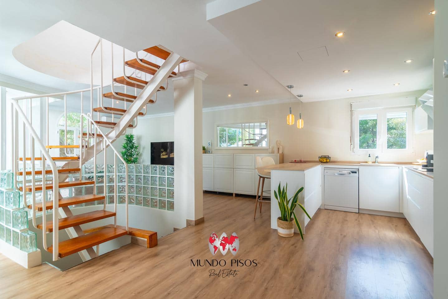 3 soveværelse Villa til salg i Sol de Mallorca med swimmingpool garage - € 660.000 (Ref: 8990044)