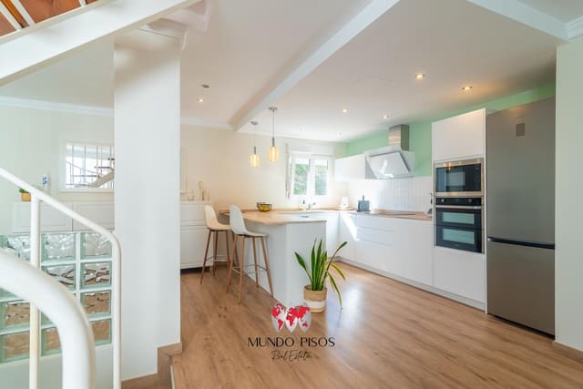 3 soveværelse Villa til salg i Sol de Mallorca, Calvià med swimmingpool garage - € 660.000 (Ref: 8990044)