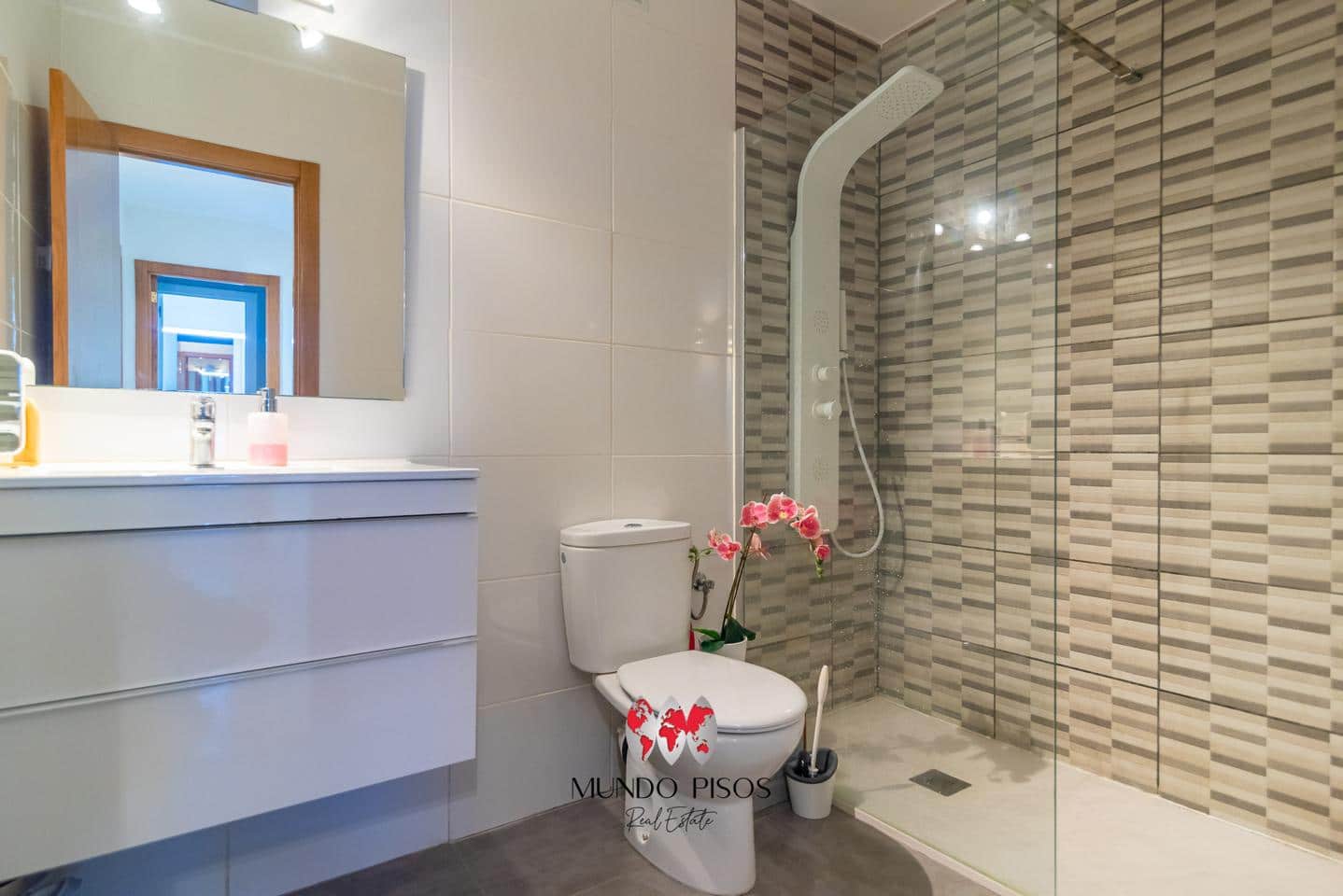 3 soveværelse Villa til salg i Sol de Mallorca med swimmingpool garage - € 660.000 (Ref: 8990044)