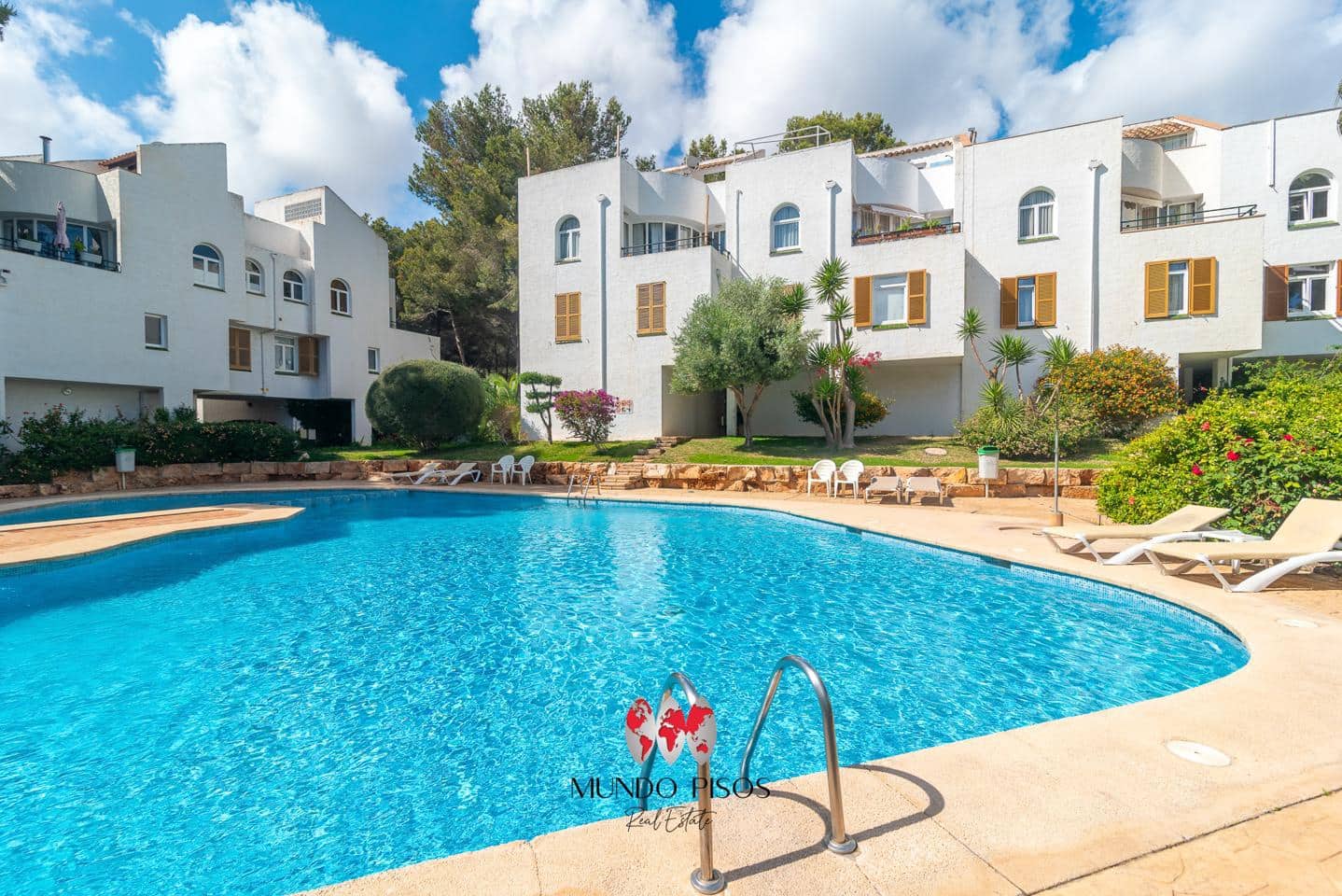 3 soveværelse Villa til salg i Sol de Mallorca med swimmingpool garage - € 660.000 (Ref: 8990044)