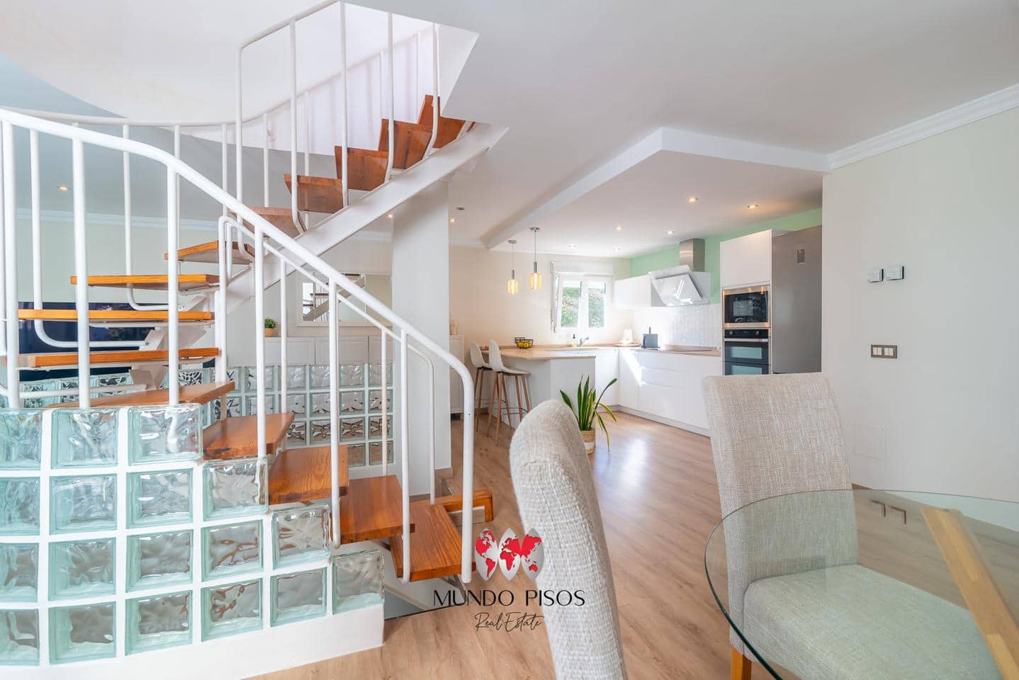 3 soveværelse Villa til salg i Sol de Mallorca med swimmingpool garage - € 660.000 (Ref: 8990044)