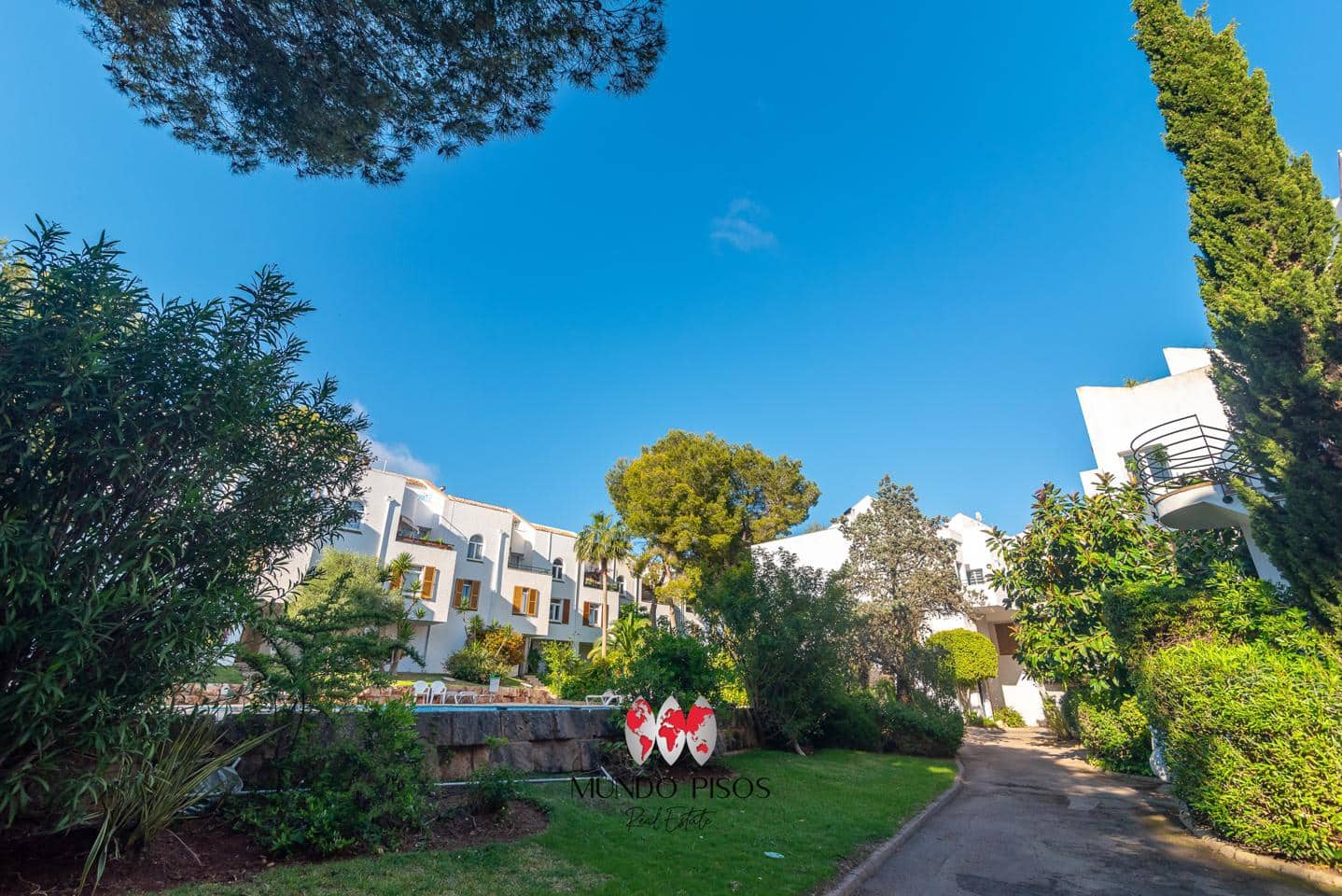 3 soveværelse Villa til salg i Sol de Mallorca med swimmingpool garage - € 660.000 (Ref: 8990044)