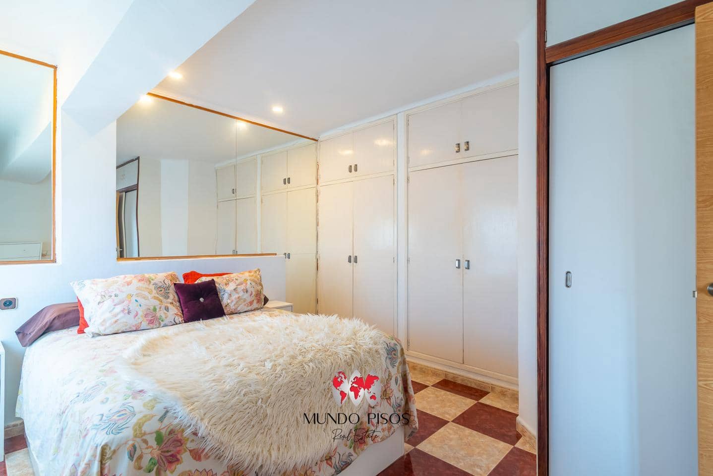 2 soveværelse Lejlighed til salg i Palma de Mallorca - € 289.000 (Ref: 9107888)