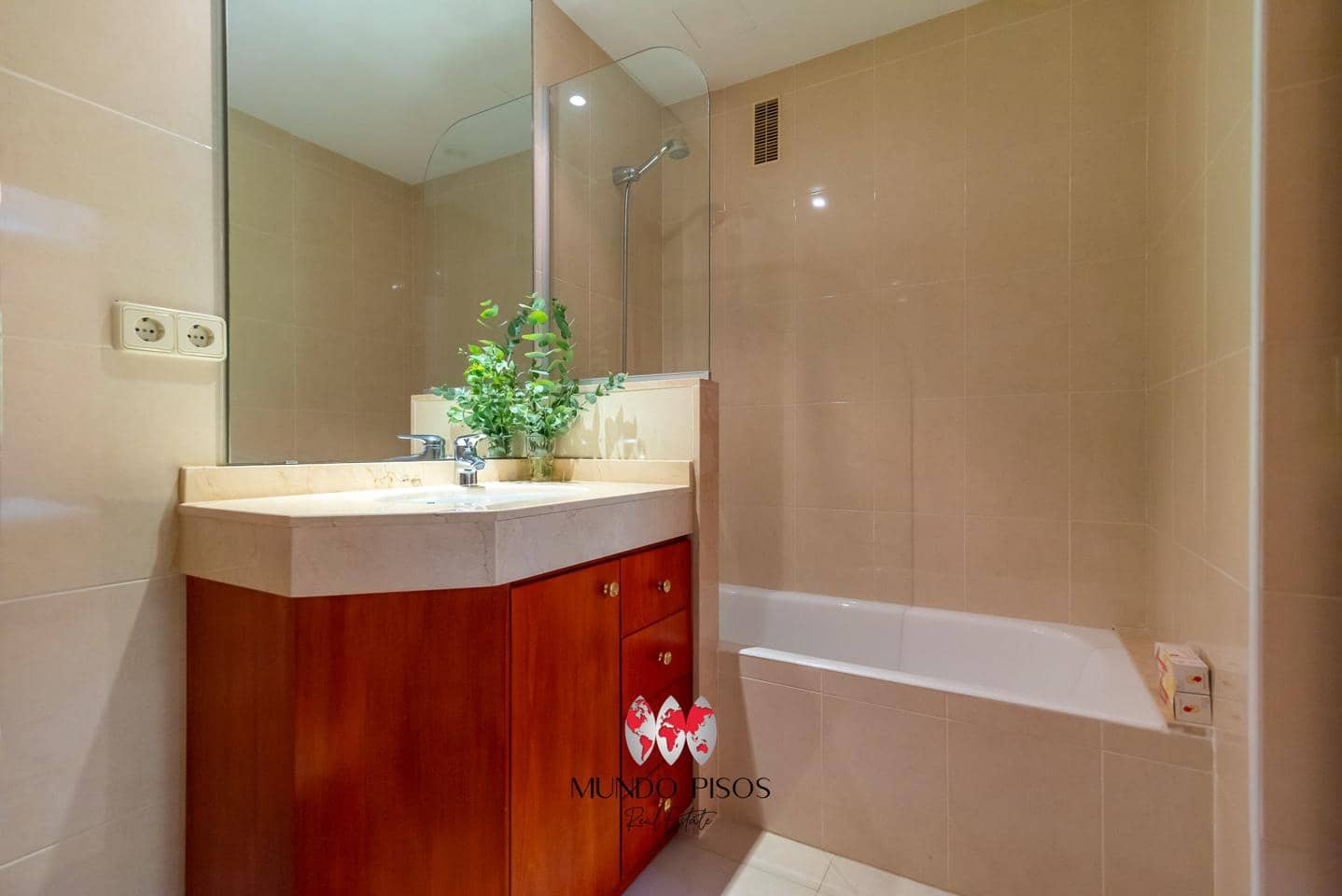 3 slaapkamer Flat te koop in Palma de Mallorca - € 430.000 (Ref: 9221584)