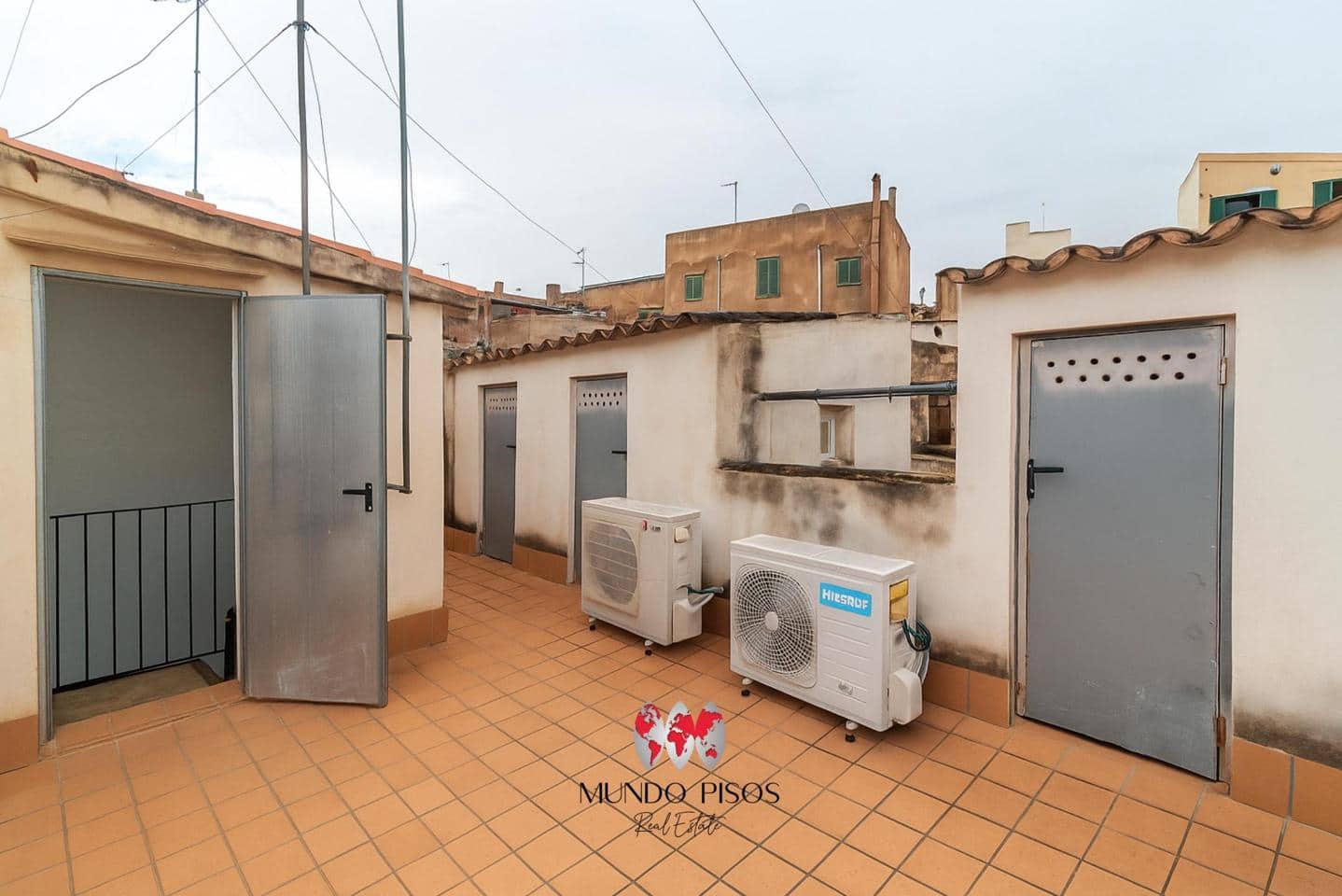 2 bedroom Flat for sale in Palma de Mallorca - € 478,000 (Ref: 9231534)