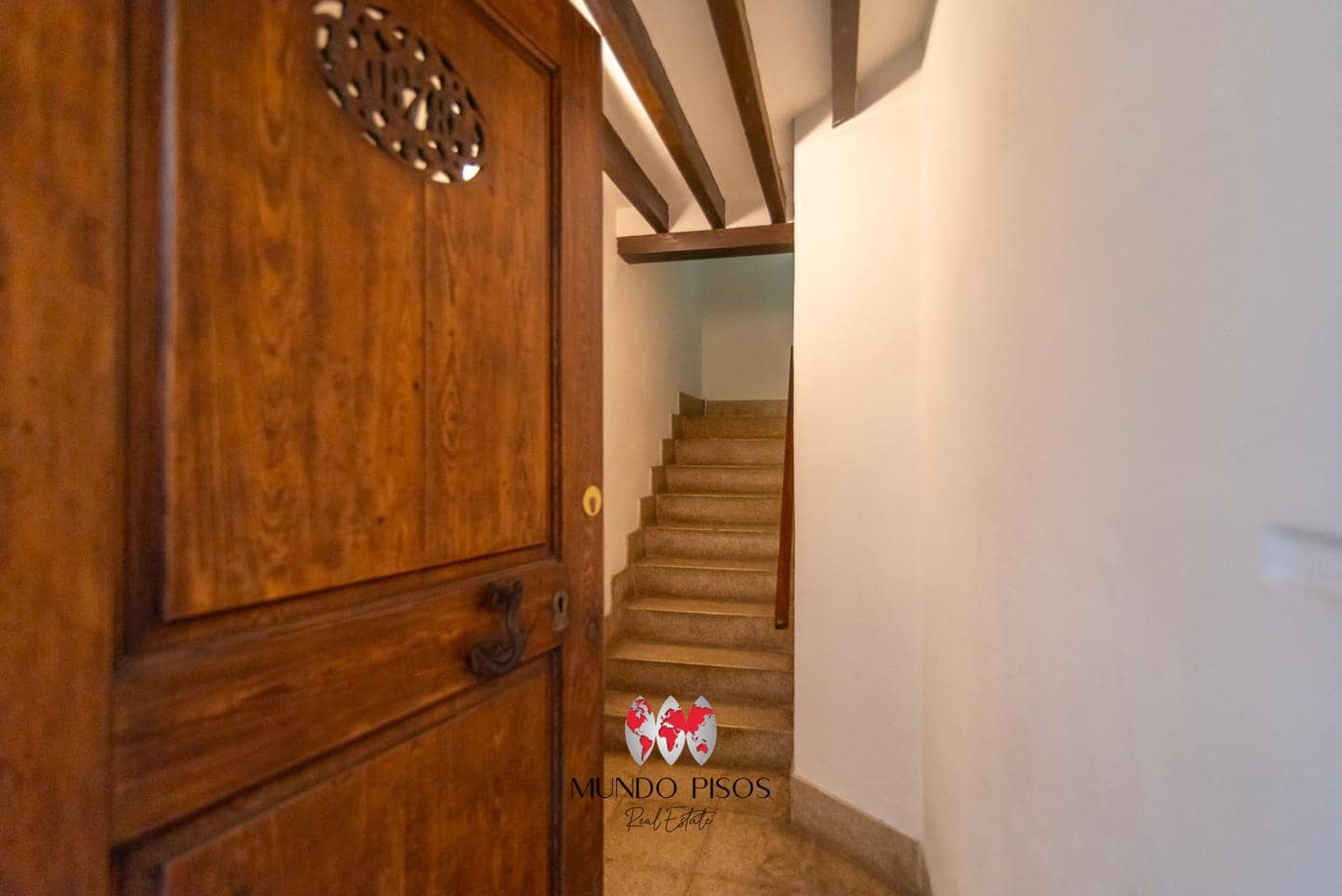 2 bedroom Flat for sale in Palma de Mallorca - € 478,000 (Ref: 9231534)