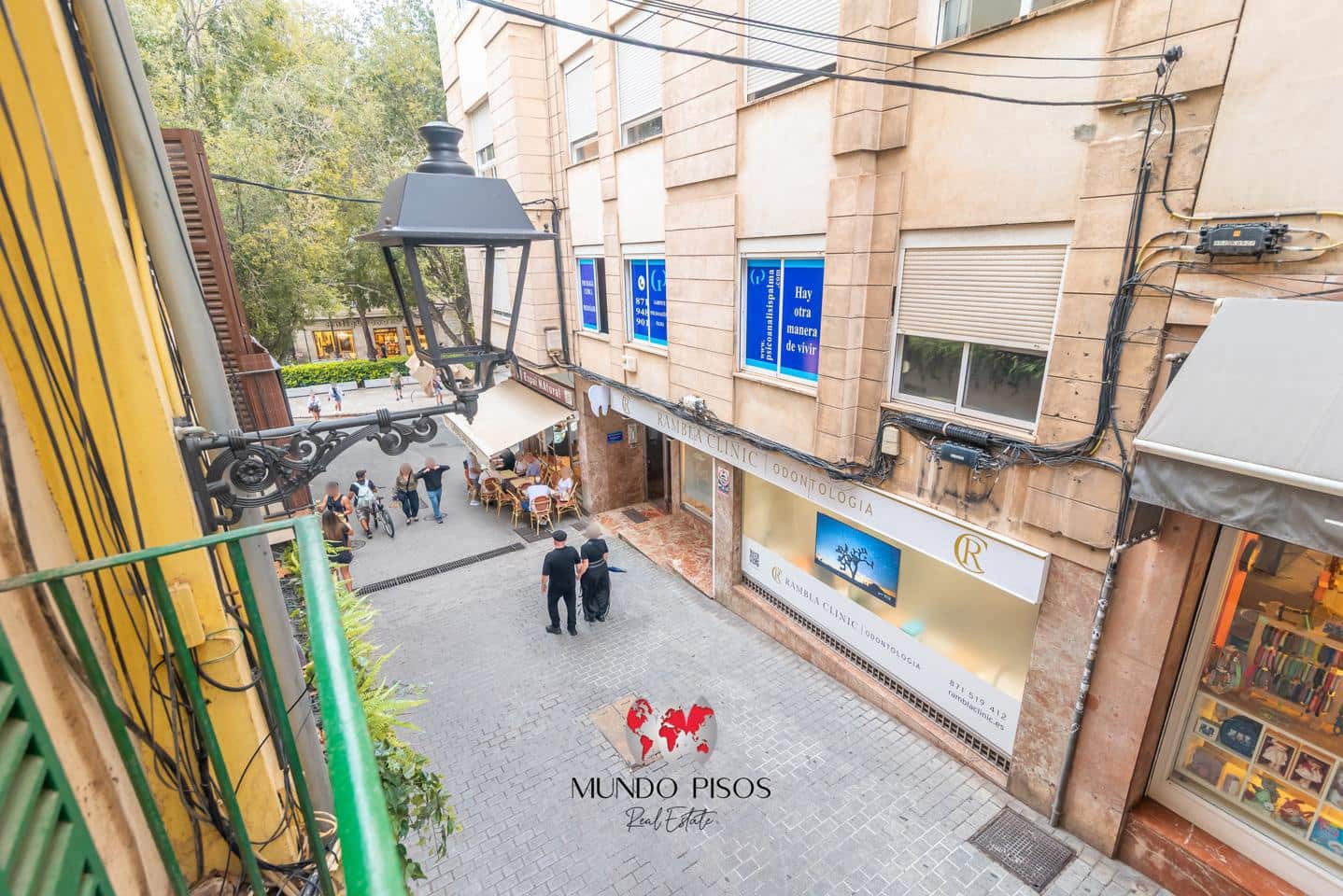 2 bedroom Flat for sale in Palma de Mallorca - € 478,000 (Ref: 9231534)