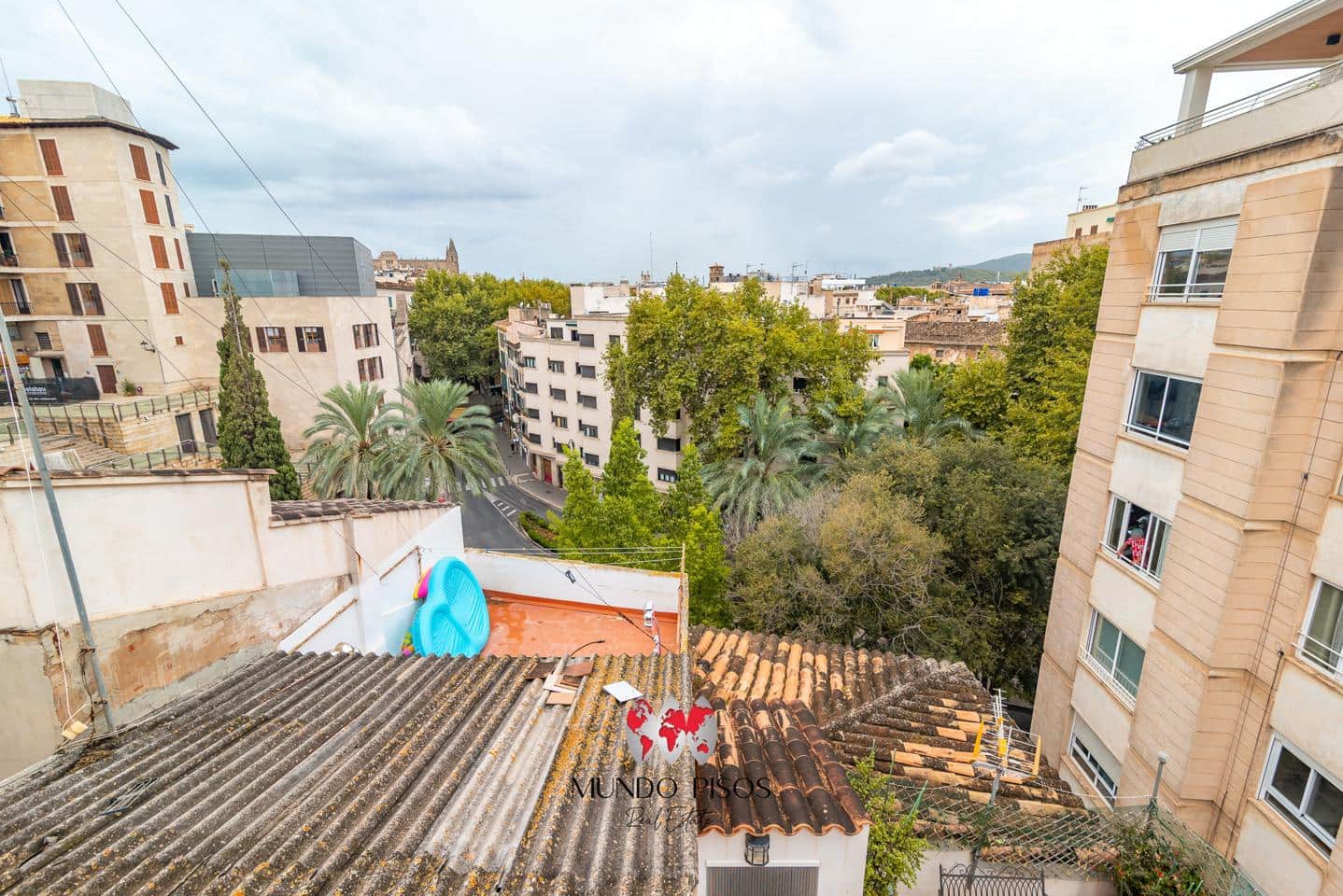 2 bedroom Flat for sale in Palma de Mallorca - € 478,000 (Ref: 9231534)